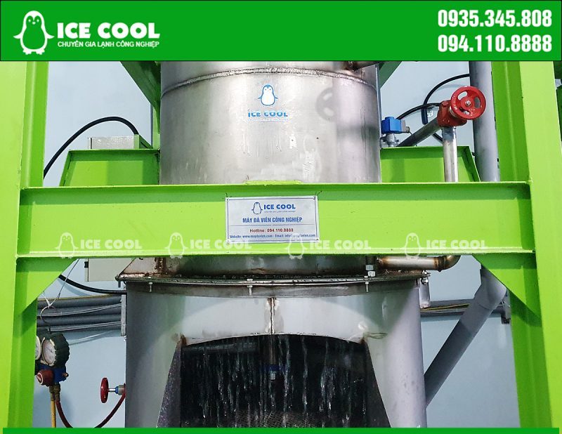 Quality products from industrial ice machines