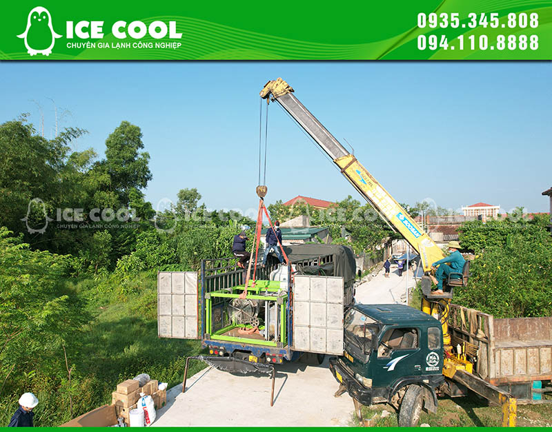 Installing an ice cube production system in Ha Tinh