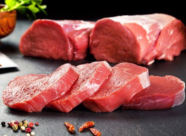 When beef is kept at the right temperature, the nutrients will not be lost, the color will also remain the same and the flavor will not change.