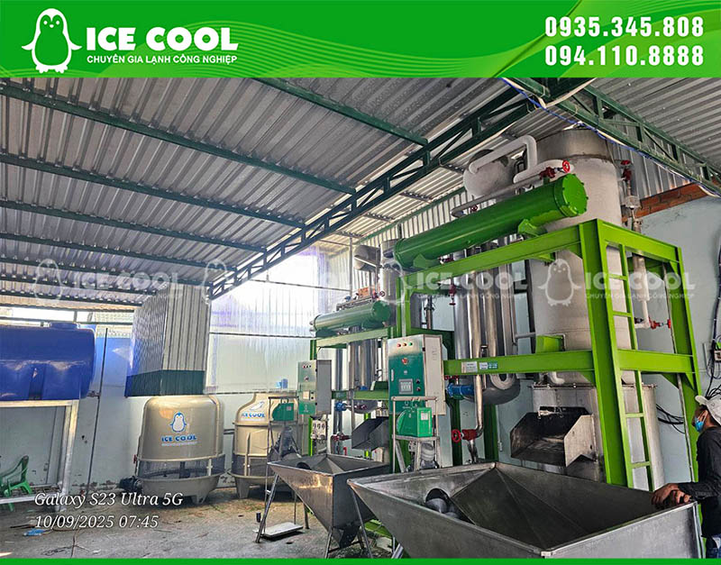 Optimizing ice machine operation during off-peak hours is a strategic solution to reduce electricity costs and improve operating efficiency for ice production facilities.