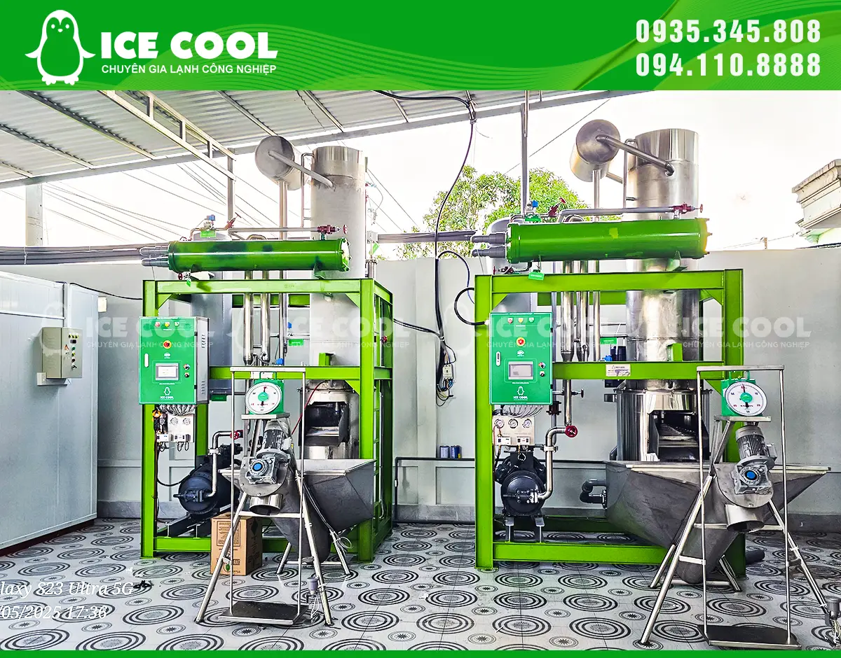 Initially invest in 1 machine but later when you want to expand your business, you can invest in a second machine so that there is no interruption in supplying ice to customers.